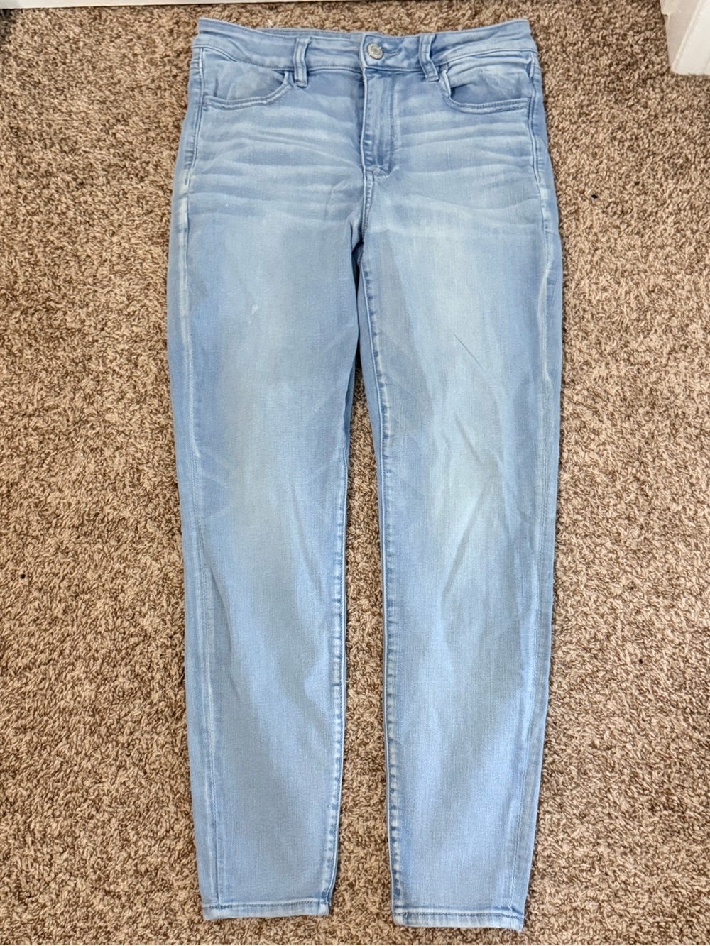 American Eagle Light Wash Stretch Jeans
